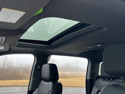 Used 2024 Chevrolet Silverado 1500 RST w/ Convenience Package II image 22