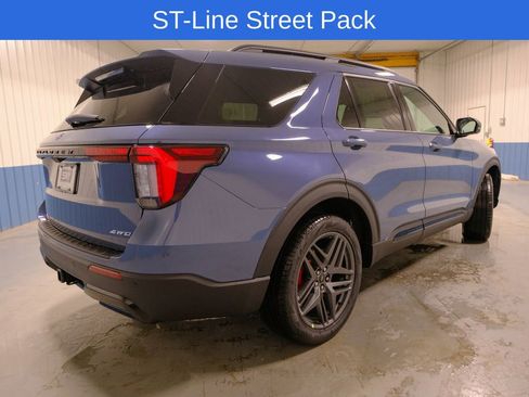New 2026 Ford Explorer ST-Line w/ ST-Line Street Pack image 6