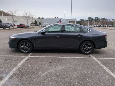 Used 2023 Honda Accord EX image 7