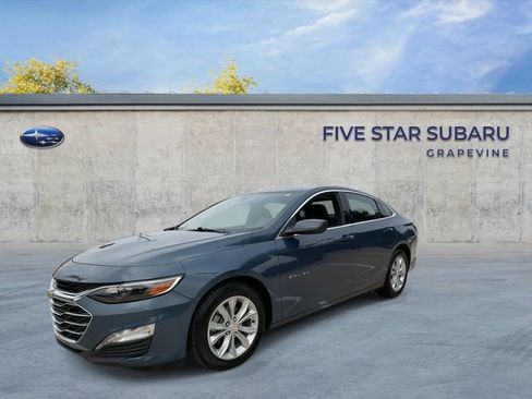 Used 2025 Chevrolet Malibu LT FWD image 4