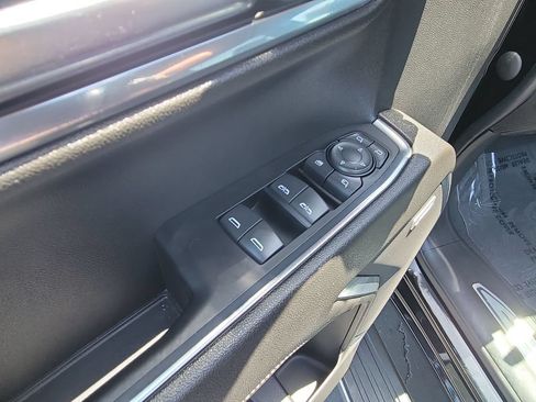 Used 2023 Chevrolet Silverado 1500 LTZ w/ Technology Package AWD/4WD image 22