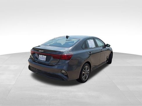 Used 2024 Kia Forte LXS FWD image 6