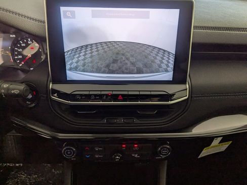 New 2026 Jeep Compass Latitude image 22