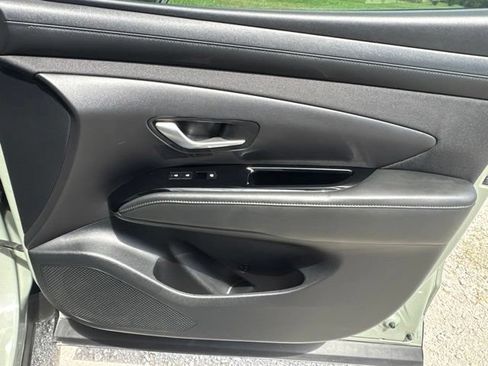 Used 2025 Hyundai Santa Cruz SEL FWD image 19