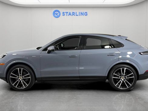 Used 2024 Porsche Cayenne Coupe AWD/4WD image 4