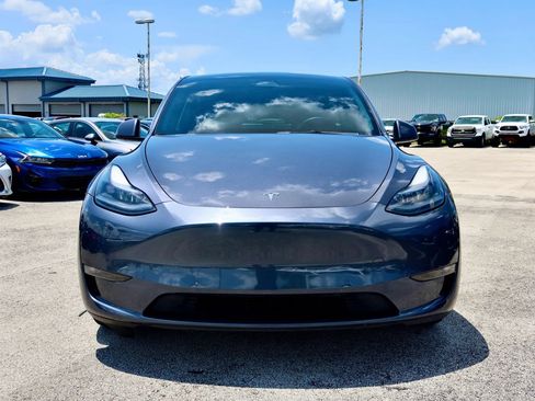 Used 2022 Tesla Model Y Performance AWD/4WD image 6
