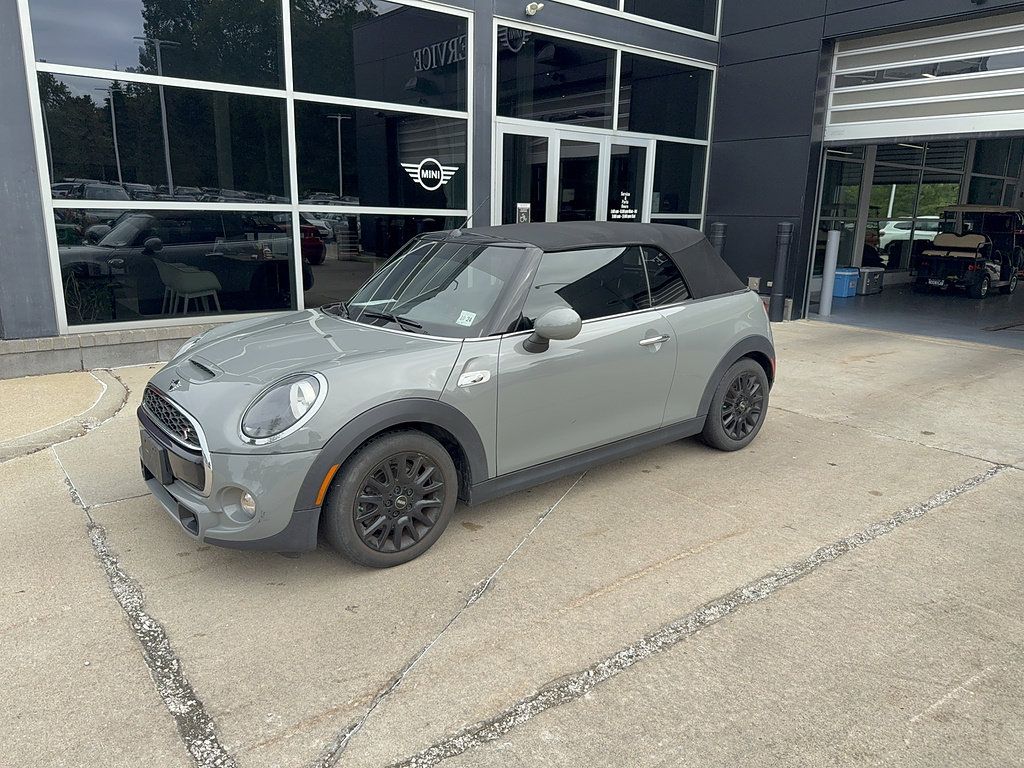 Used 2019 MINI Cooper S w/ Signature Upholstery Package FWD image 7