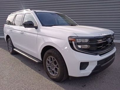 Used 2025 Ford Expedition Active