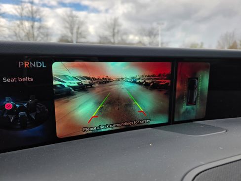 Used 2024 Lincoln Nautilus Reserve w/ Equipment Group 202A image 18