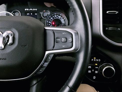 Used 2023 RAM 1500 Big Horn AWD/4WD image 18