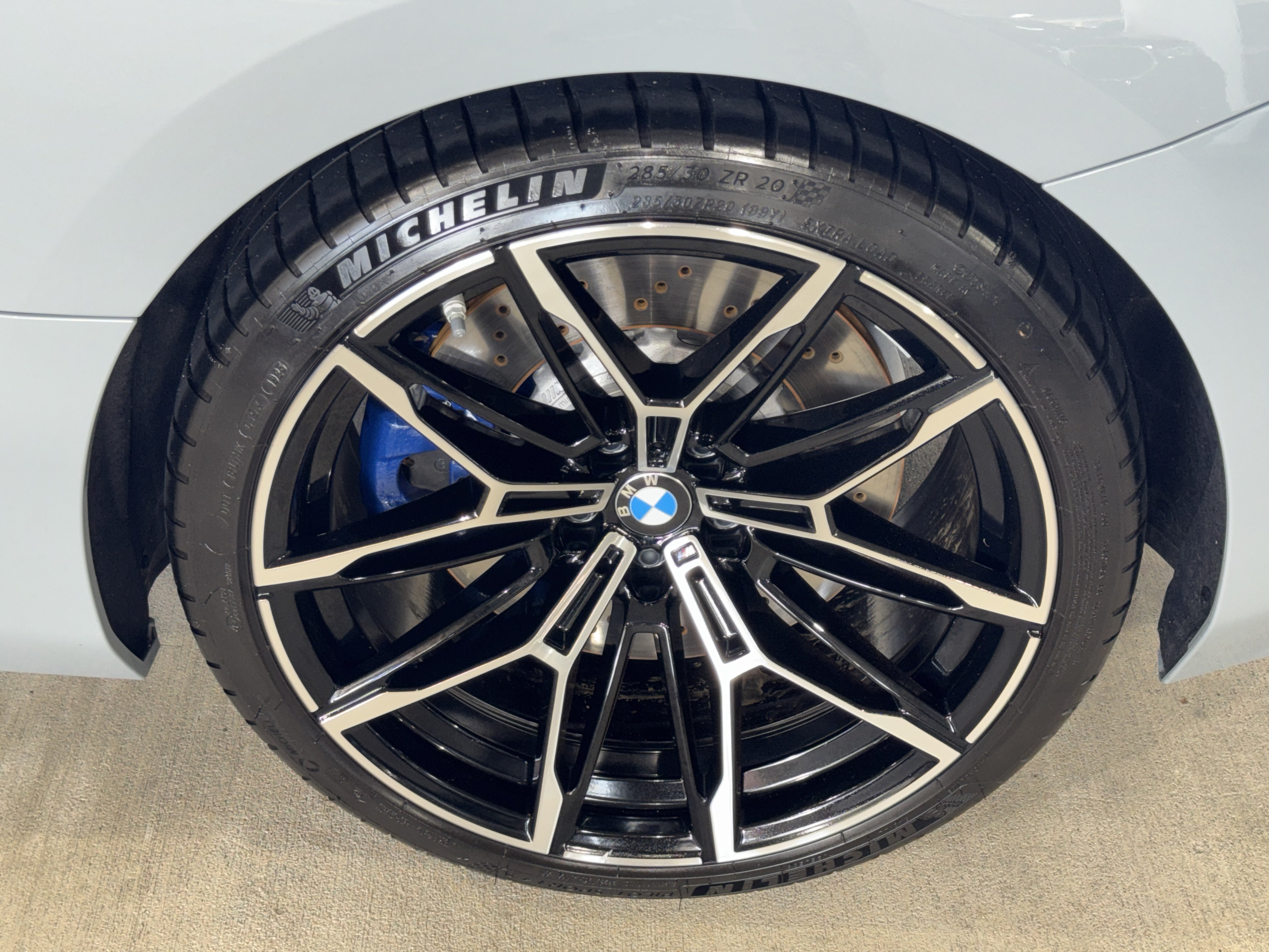 Used 2024 BMW M2 w/ Lighting Package RWD image 32