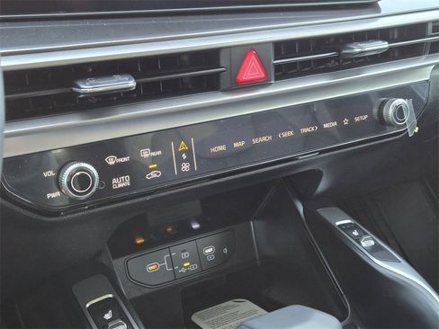 New 2026 Kia Sorento S image 14