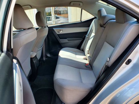 Used 2016 Toyota Corolla LE FWD image 25