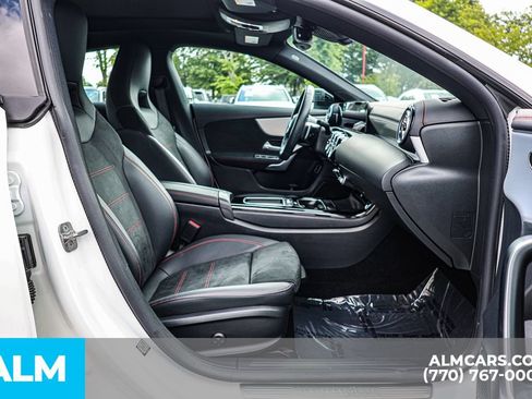 Used 2025 Mercedes-Benz CLA 250 w/ AMG Night Package image 21