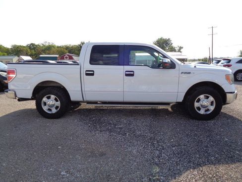 Used 2011 Ford F150 XLT w/ XLT Convenience Pkg image 3