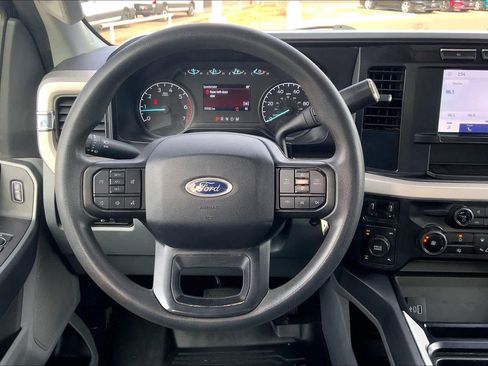 Used 2024 Ford F350 XLT w/ 360-Degree Camera Package image 5
