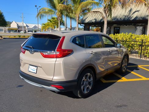 Used 2017 Honda CR-V EX image 6