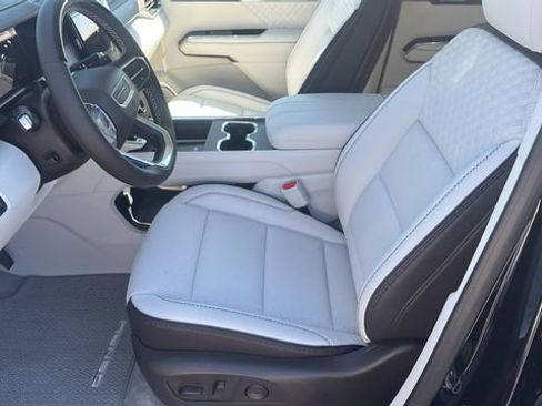 New 2026 GMC Acadia Denali w/ Super Cruise Package AWD/4WD image 10