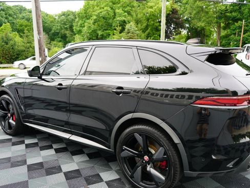 Used 2021 Jaguar F-PACE SVR AWD/4WD image 11