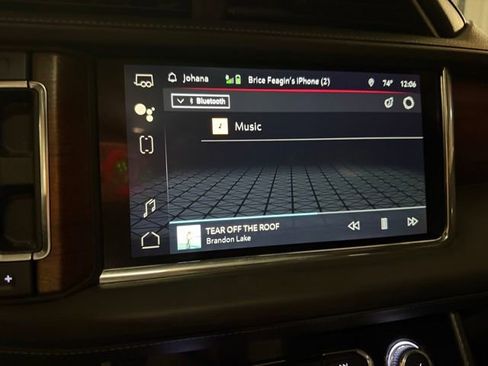 Used 2023 GMC Yukon Denali Ultimate AWD/4WD image 19