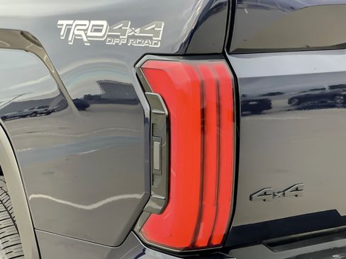 Used 2024 Toyota Tundra Limited image 25