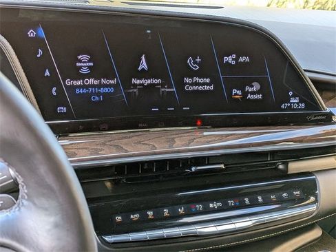 Certified 2024 Cadillac Escalade ESV Sport Platinum w/ LPO, ONYX Package image 14