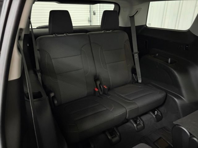 Used 2023 GMC Acadia SLE w/ Driver Convenience Package AWD/4WD image 19