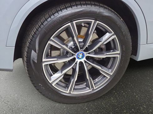 Certified 2024 BMW X5 xDrive50e w/ M Sport Package AWD/4WD image 31