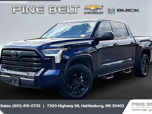 Used 2022 Toyota Tundra SR5 RWD image 11