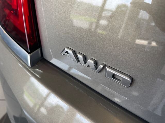 Used 2017 Cadillac CT6 Luxury AWD/4WD image 32
