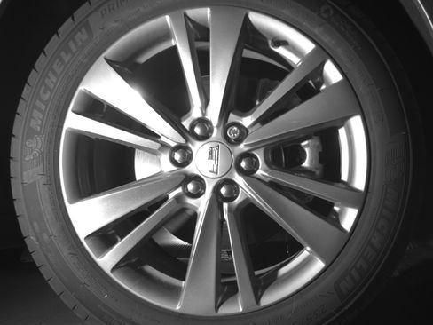 Used 2025 Cadillac XT5 Premium Luxury FWD image 9