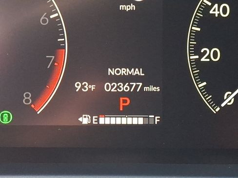 Used 2024 Honda HR-V Sport image 18