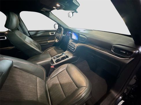 Used 2022 Ford Explorer Timberline image 16