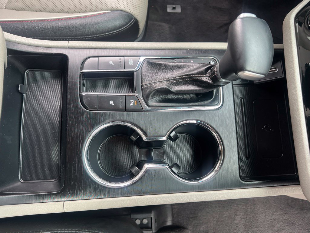 Used 2019 Kia Sedona EX FWD image 21