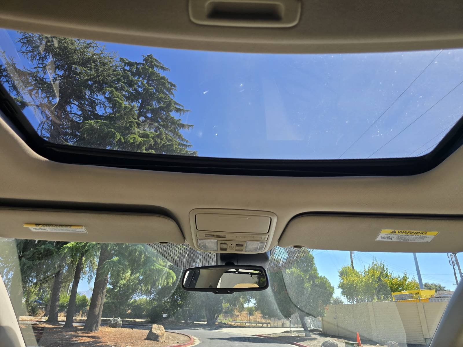 Used 2015 Honda Odyssey EX-L image 22