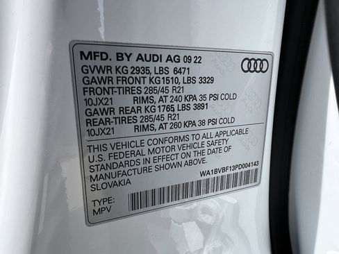 Used 2023 Audi Q8 Premium Plus AWD/4WD image 37