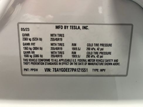 Used 2023 Tesla Model Y Long Range image 24