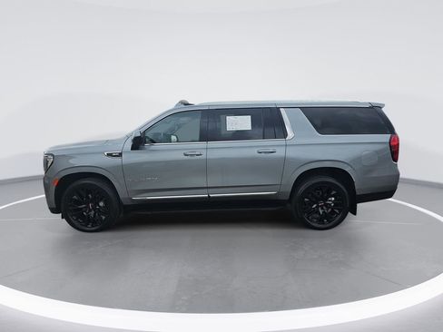Certified 2023 GMC Yukon XL SLT AWD/4WD image 7