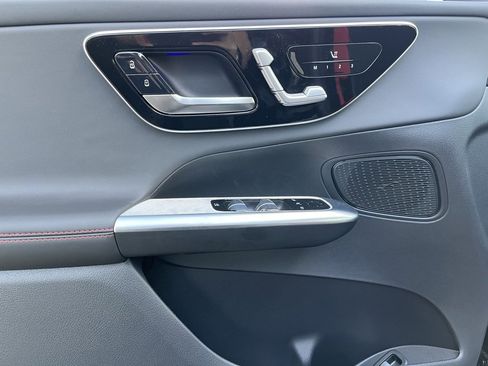 Certified 2025 Mercedes-Benz GLC 43 AMG 4MATIC image 12