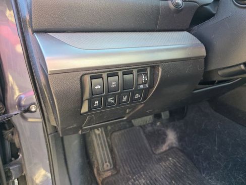 Used 2016 Subaru Legacy 2.5i Premium image 10