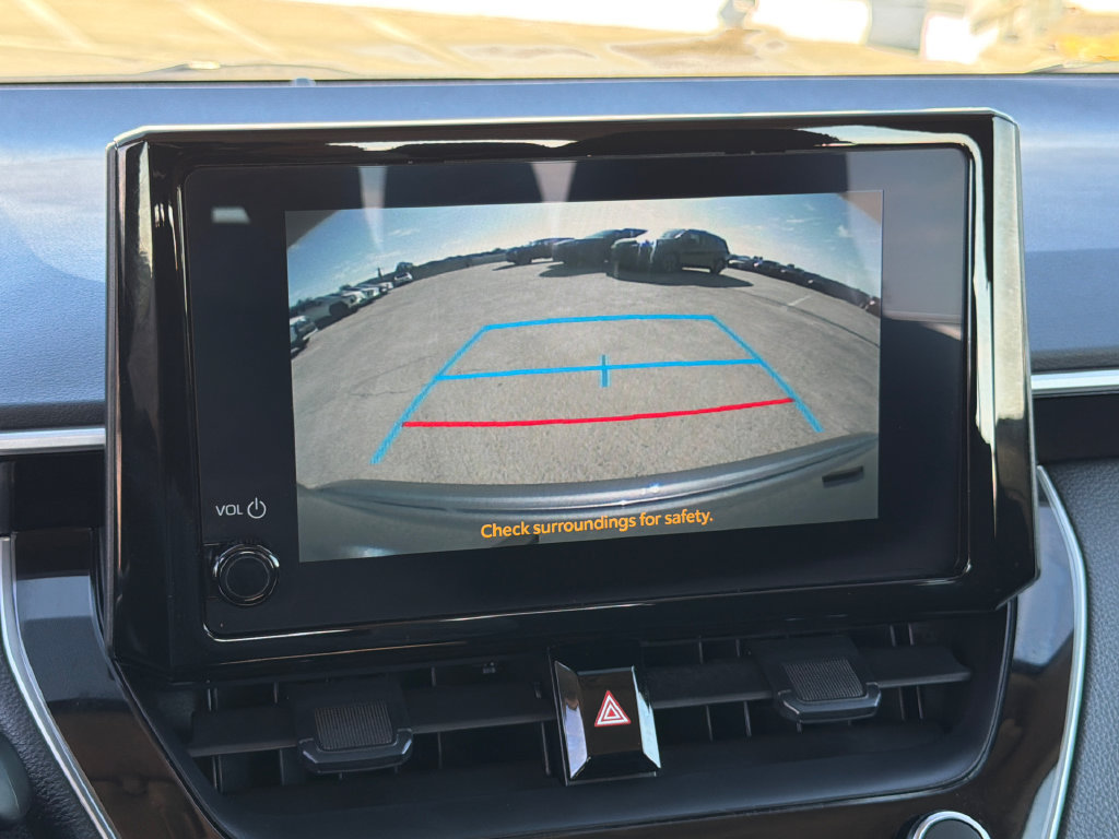 Used 2026 Toyota Corolla LE FWD image 27