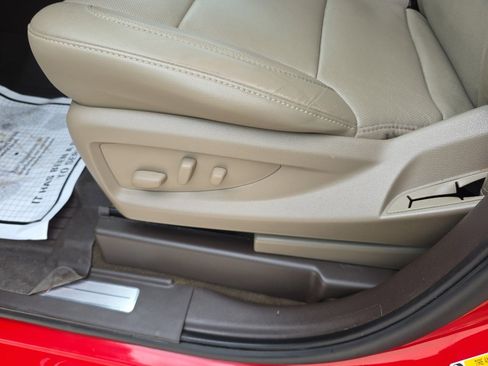 Used 2018 Chevrolet Silverado 1500 LTZ Z71 w/ LTZ Plus Package AWD/4WD image 13