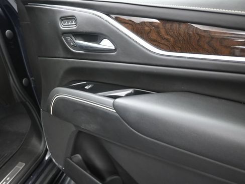 Used 2023 Cadillac Escalade ESV Sport Platinum RWD image 24