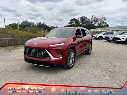 New 2026 Buick Enclave Avenir w/ Super Cruise Package image 2