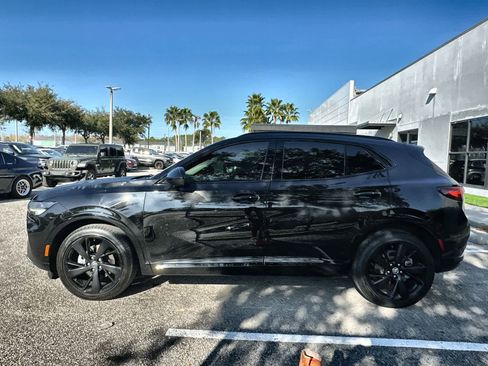 Used 2022 Buick Envision Essence w/ Sport Touring Package image 3