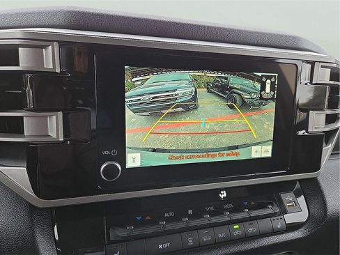 Used 2024 Toyota Tundra SR5 image 19