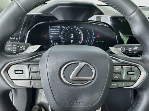 Used 2022 Lexus NX 350 AWD image 16