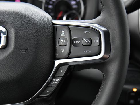 Used 2026 RAM 2500 Big Horn AWD/4WD image 35