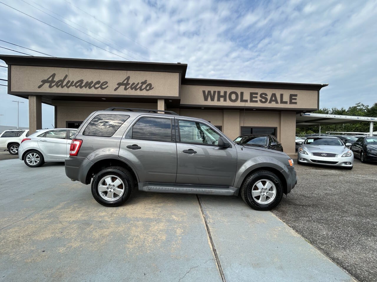 Used 2012 Ford Escape XLT AWD/4WD image 1