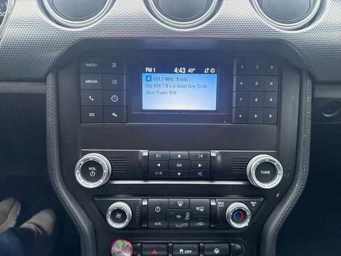 Used 2020 Ford Mustang GT image 14